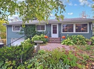 776 Parker Ave, Roseville, MN 55113