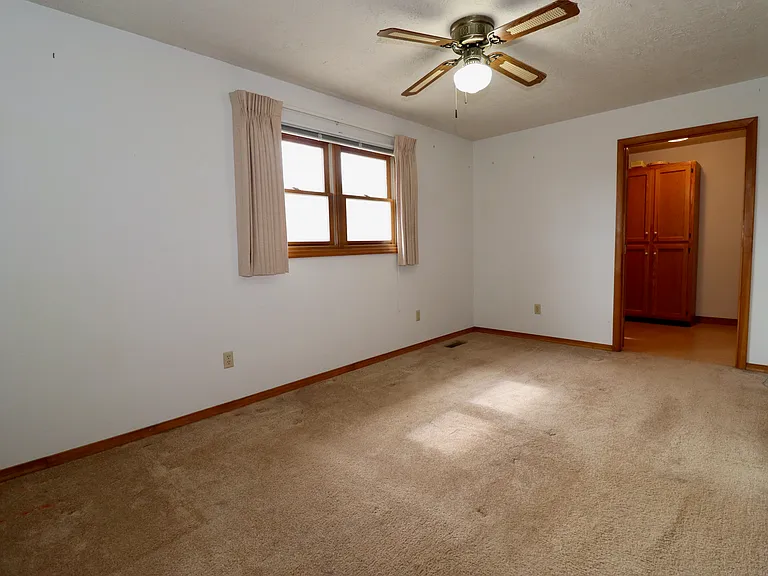 20451 Highway B — Photo 11
