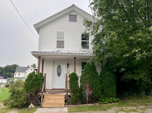 402 S Penn St, Punxsutawney, PA 15767