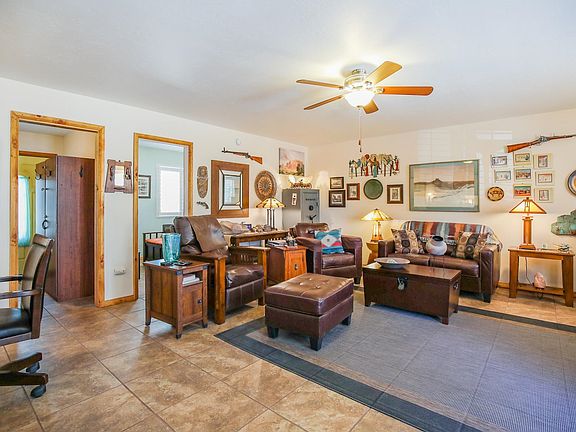4th image of 427 Norwood Dr