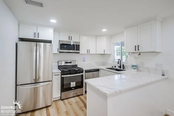 2313 Di Foss St — Photo 5