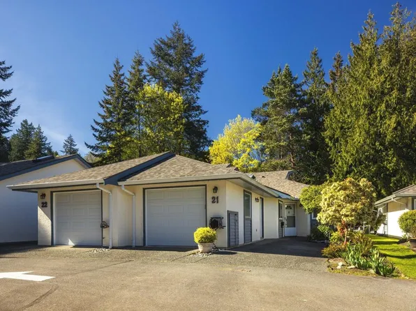 5156 Cordova Bay Rd #21, Saanich, BC V8Y 2X6