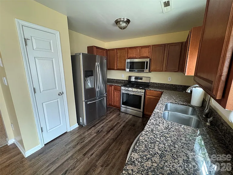 11251 Joe Morrison Ln — Photo 6
