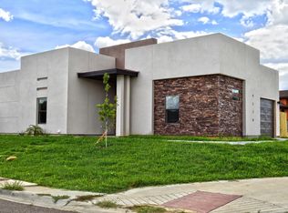 4319 Manzanillo St, Laredo, TX 78046