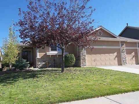 Ranch with 3 car garage!