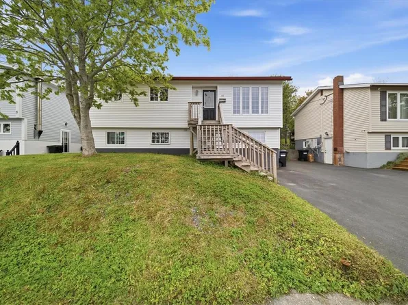 44 Grieve Street, St. John's, NL A1E3W1