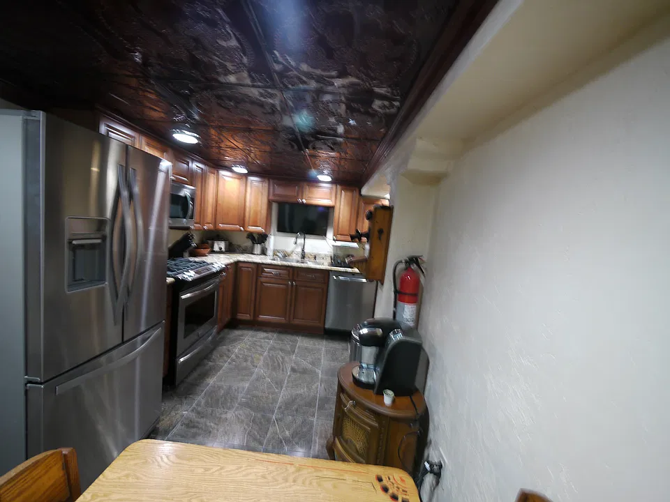 231 W Steuben St #4