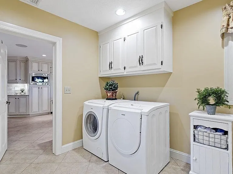 81 Bonny Ln — Photo 31