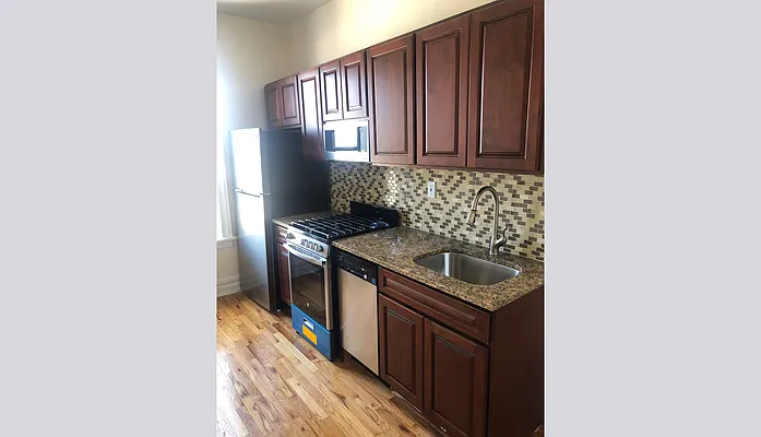 Rented by Elite NY Holdings | media 13