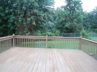 11 Hampton Ridge Dr, Greer, SC 29651