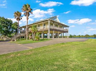 5420 Mechanic St, Port Arthur, TX 77640