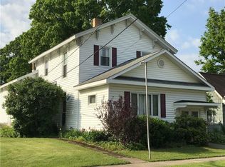 122 E 2nd St, Waterford, PA