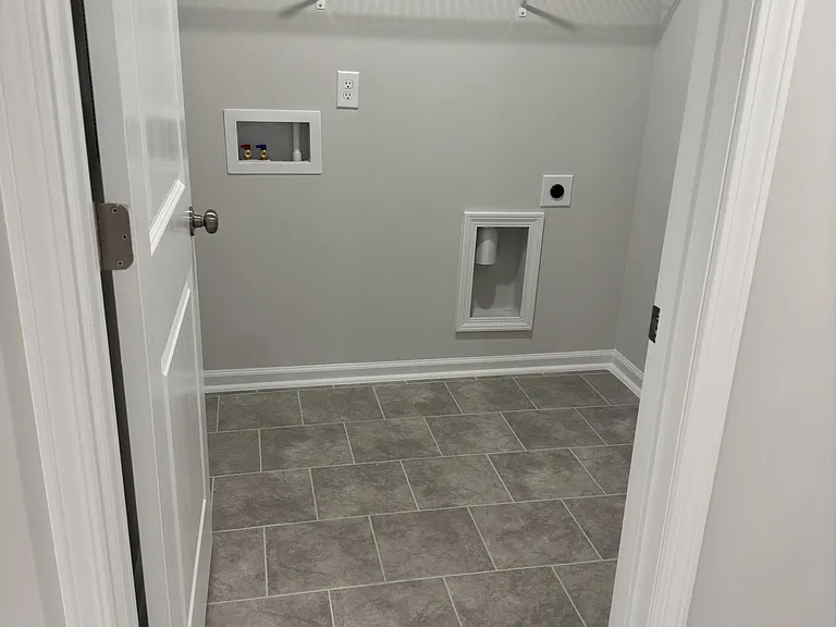 2232 Kasota Ln — Photo 16