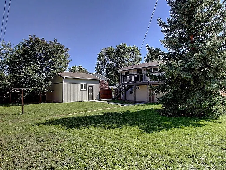 6102 W 62nd Ave — Photo 3
