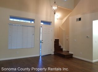 2429 Gilham Way, Santa Rosa, CA 95404