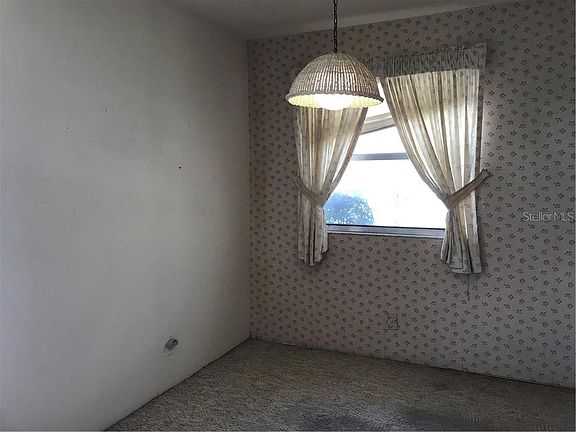 5th image of 1811 Bedford Ln APT 157