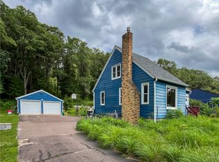 5274 N Shore Dr, Eau Claire, WI 54703