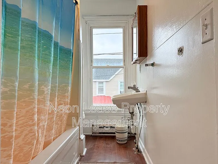 200 SE 2nd St #200 — Photo 23