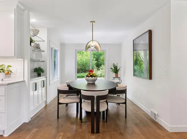 3930 Cottage Ln, Minnetonka, MN 55305