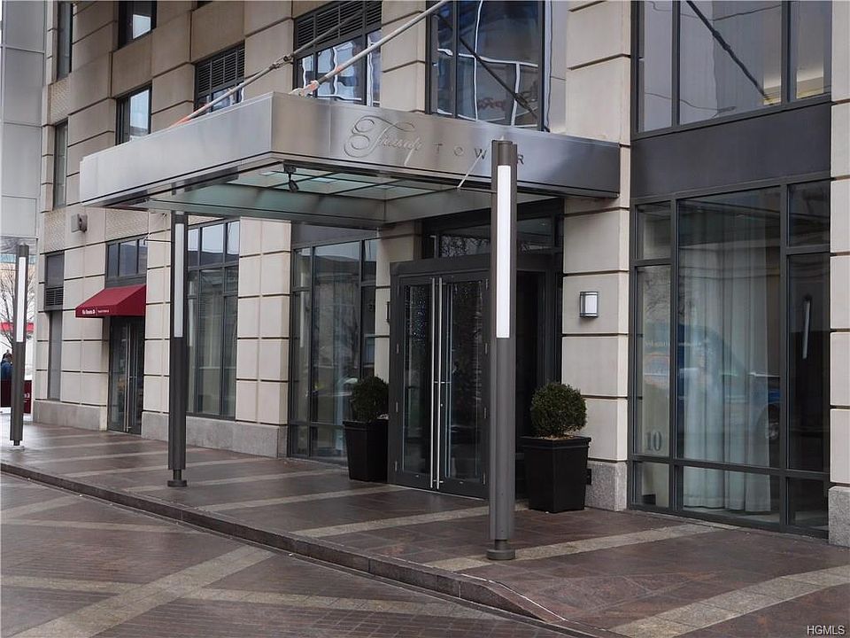 1st image of 10 City Pl Ph 2C