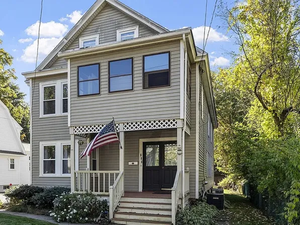 111 Central St #1, Concord, MA 01742