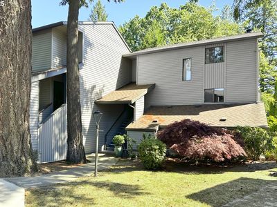 8937 SW Fairview Pl, Tigard, OR, 97223