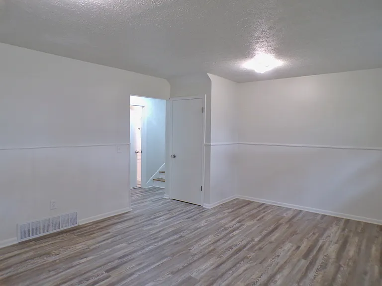 2066 Holt Ave — Photo 19