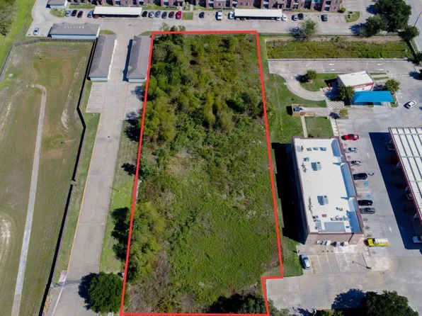 3340 W Little York Rd, Houston, TX 77091