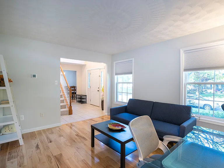 2184 Autumnwood Dr — Photo 10