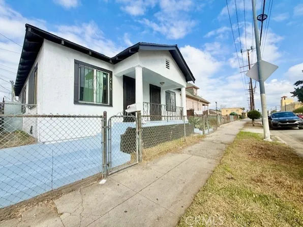 2411 Griffith Ave, Los Angeles, CA 90011