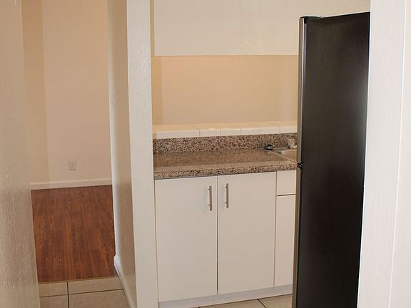 3rd image of 182 Kathy Ellen Dr