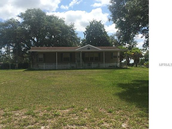 3rd image of 15146 Shelley Ln