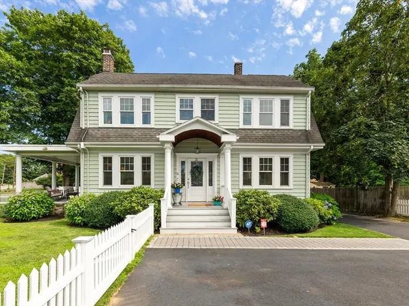 11 Beach St, Woburn, MA 01801