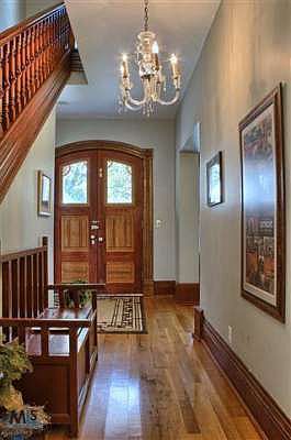3rd image of 274 N Main St