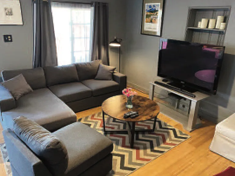 265 Lincoln St — Photo 17