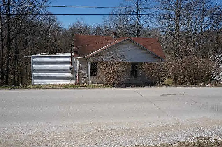 707 N Helm St photo 1