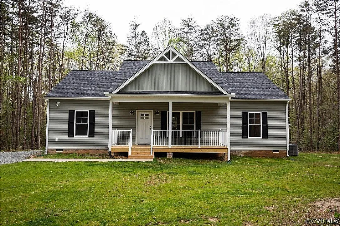 3 bed, 1600 sqft, $2,800 — Photo 1