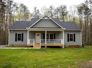 3677 Three Chopt Rd, Gum Spring, VA 23065