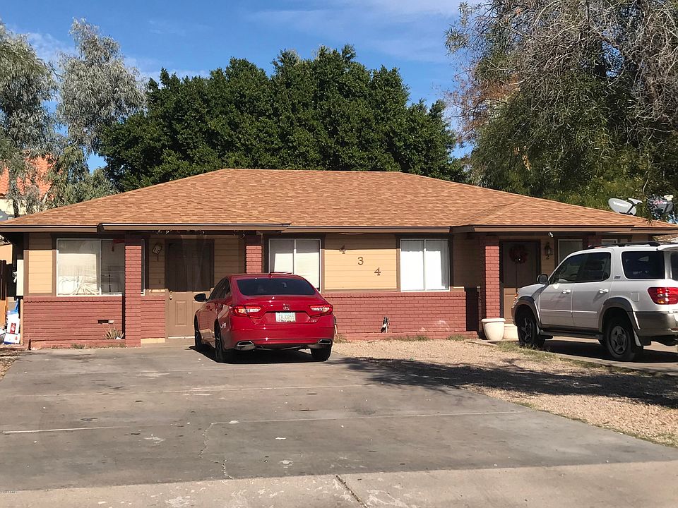 1st image of 441 E 6th Dr