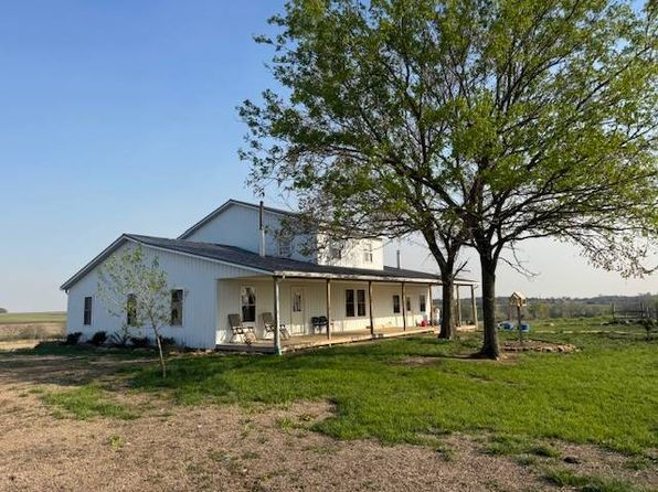 449 Road Z, Hartford, KS 66854
