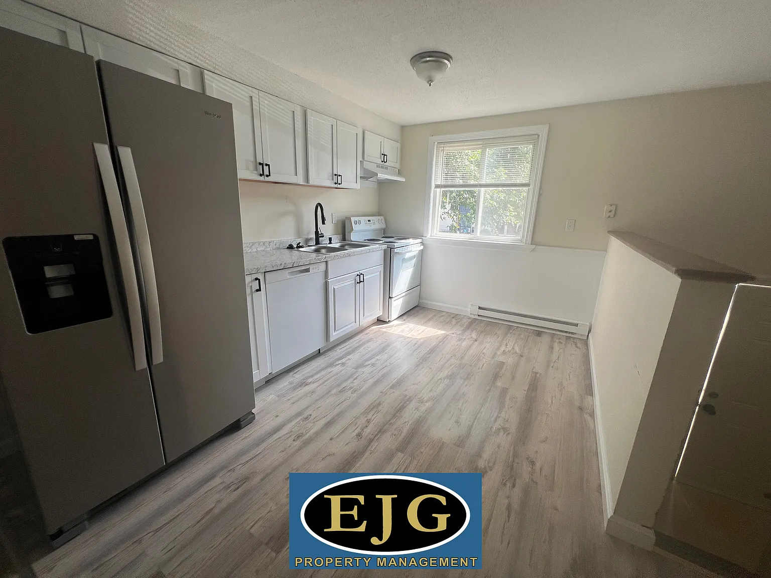 2 bed, 800 sqft, $1,700 — Photo 3