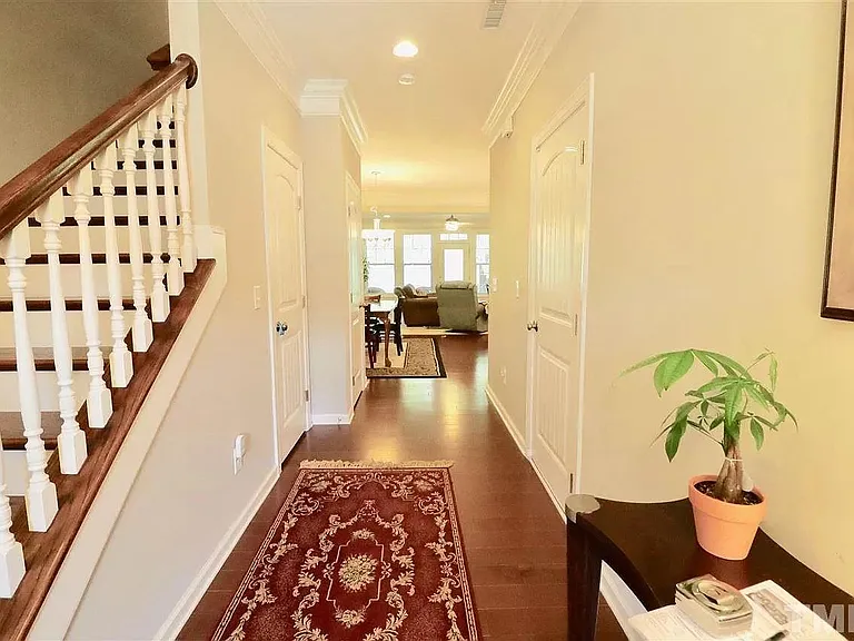 4148 Vallonia Dr — Photo 7