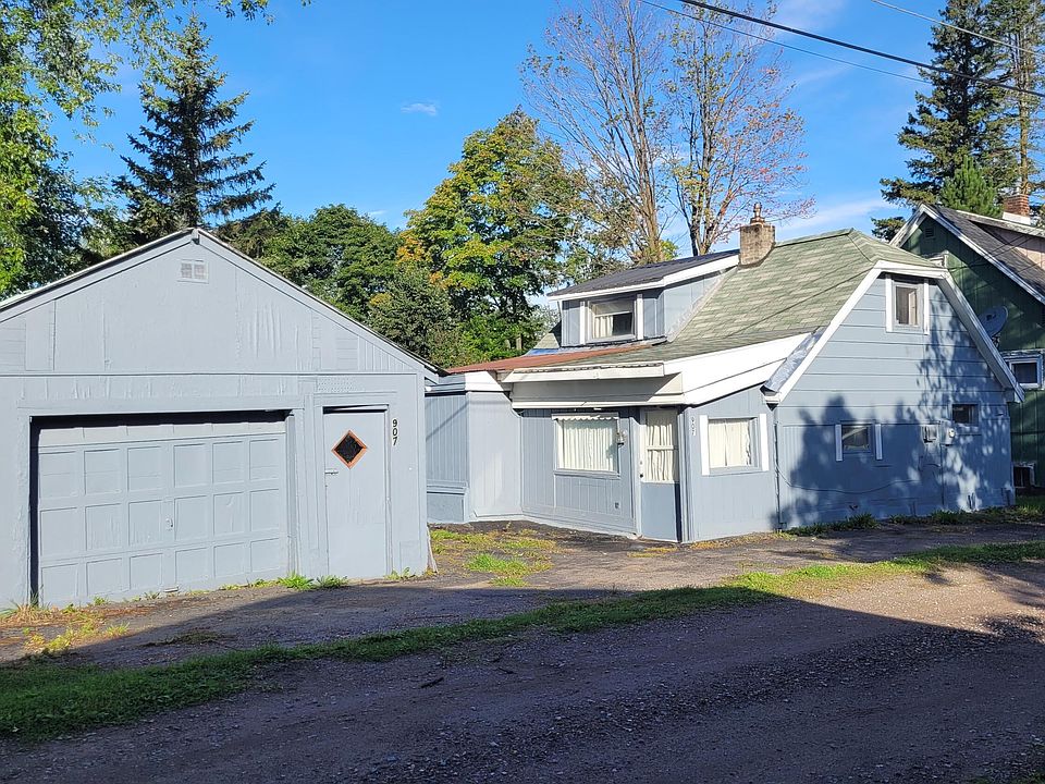 1st image of 907 Kimball St