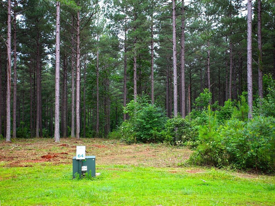 1st image of 64 High Pines Dr