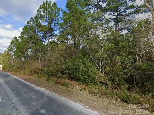 123 Canton St, Newport, NC 28570
