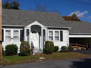 20 Fairview St, Pine Grove, PA 17963