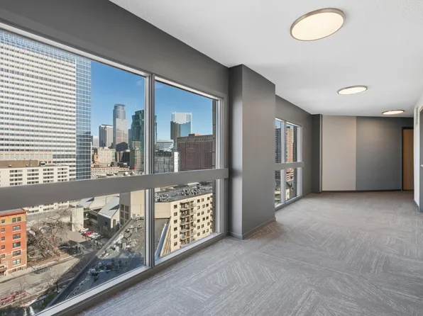 1225 Lasalle Ave APT 1701, Minneapolis, MN 55403