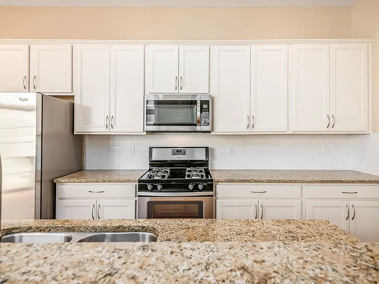 4239 Troutbrook Dr #101 — Photo 8