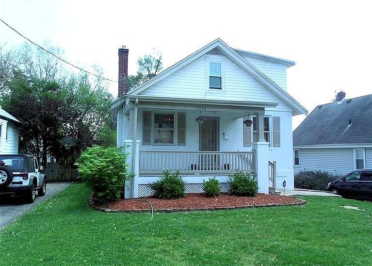 1st image of 7016 Wallace Ave