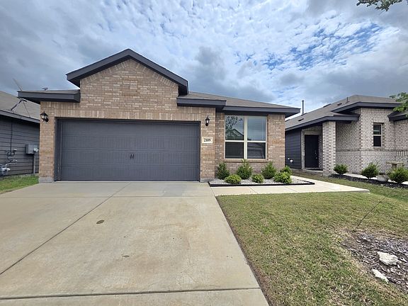 3rd image of 2109 River Pine Rd